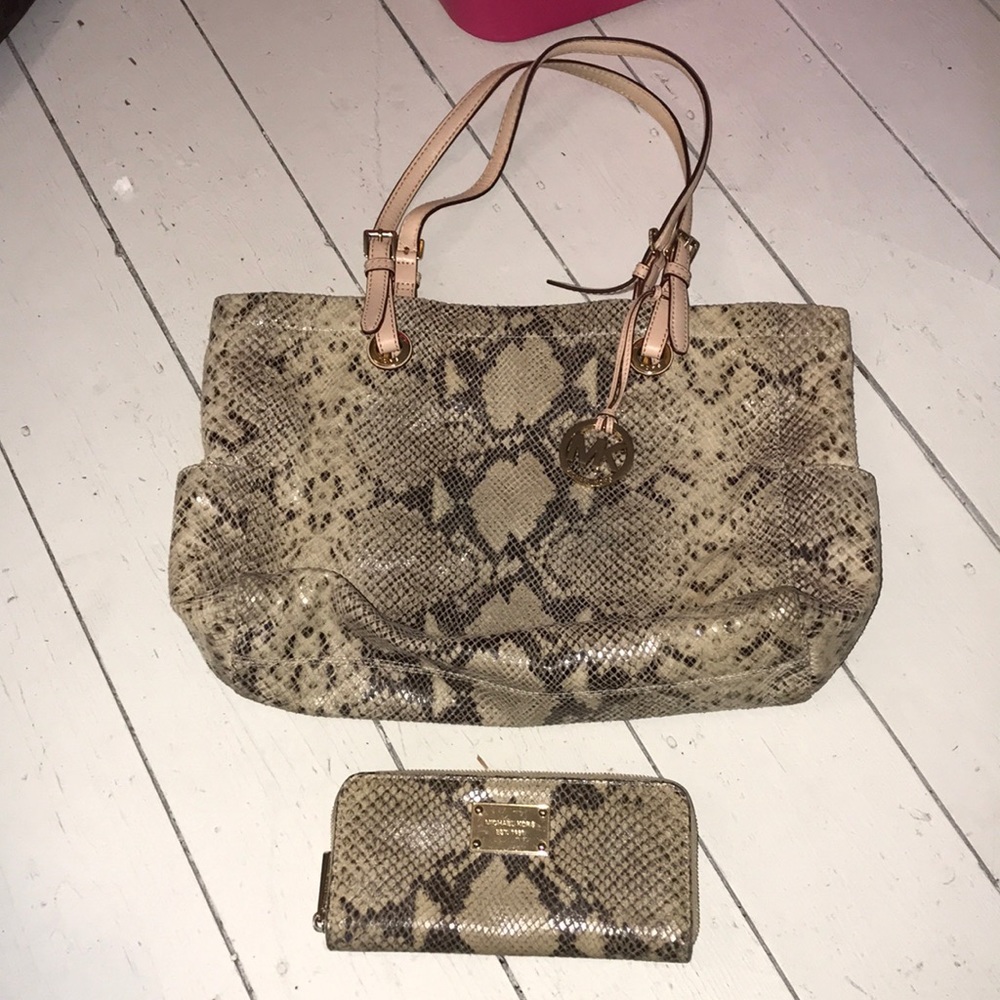 Michael Kors snake skin print bag and wallet